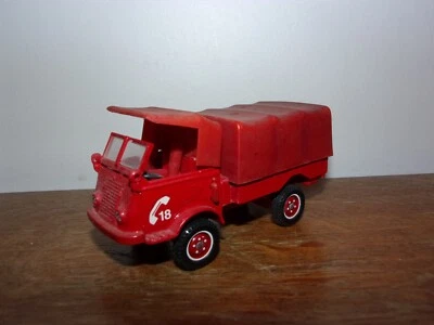 Solido Renault 4x4 Galion Bâché Sapeurs Pompier camion fire truck - Imagen 1 de 4