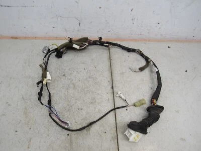 Arnés de cableado de puerta delantera Kizashi 2011 Suzuki conector de cable lado conductor izquierdo Foto 1 de 4