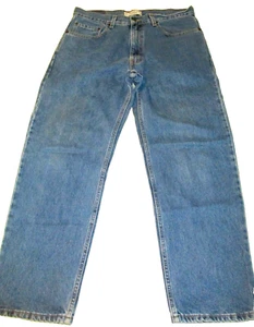 Levi Strauss Signature Relaxed Fit 100% Cotton Denim Jeans Size 34x30 Men's EUC - Picture 1 of 3