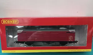 Hornby R6683A BR (LNER) extra long CCT - Crimson livery - Picture 1 of 1