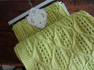 SHABBY CHIC Rachel Ashwell LIME GREEN VINTAGE Inspired HAND KNIT THROW BLANKET - Picture 1 of 6