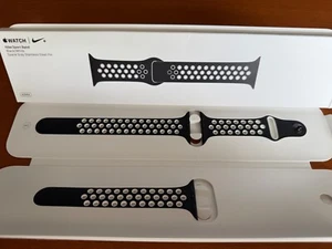 Apple Watch Nike Sport Band Black/White for 44/45/46/49mm MRHM2ZM/A - Photo 1/2