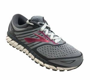 brooks ariel size 10
