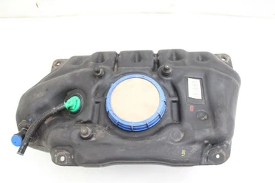 Tanica di benzina Toyota YARIS 2 XP9 1.0 51 kW 69 HP gasoline 64828 Foto 1 de 4