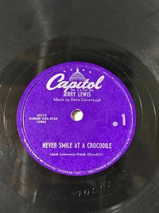 Jerry Lewis - Never Smile at a Crocodile / Following the Leader Capitol Disney - Imagen 1 de 4