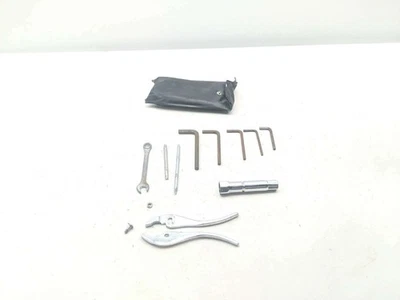 05 Kit de herramientas Kawasaki Vulcan 1500 Classic VN1500 Foto 1 de 4