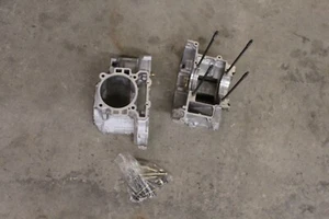 2016 POLARIS RANGER 570 ENGINE CASES TOP BOTTOM MATCHED SET 4X4 16 - Picture 1 of 20