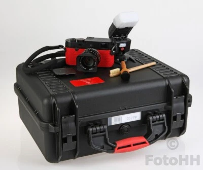 RARE LEICA LIMITED EDITION M-P (TYP 240) " GRIP " BY ROLF SACHS SET (# : 05/79) - Bild 1 von 4