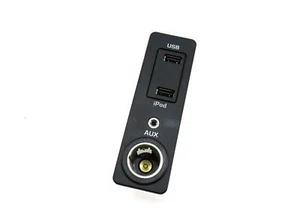 2013 LAND RANGE ROVER EVOQUE L538 AUXILIARY AUX USB iPOD INPUT JACK SWITCH PANEL - Picture 1 of 5