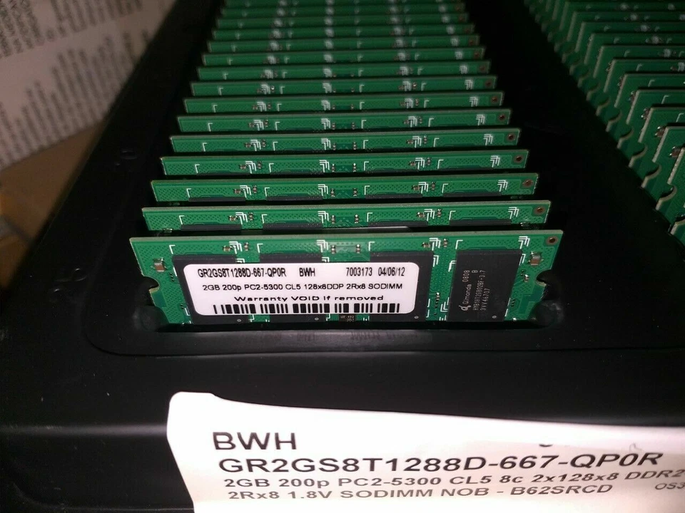 8x 2gb Qimonda/3rd GR2GS8T1288D-667-QP0R BWH 2GB 200p PC2-5300 2x128x8 DDR2-667 - Image 1 of 3