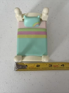 Bluey’s Familienhaus Spielset Möbel Ersatzteile Bett Regenbogen Kissen - Bild 1 von 5