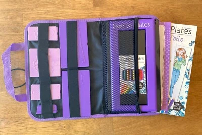 Juego de diseño de folio de moda Play Monster The Original 2020 con estuche Foto 1 de 4