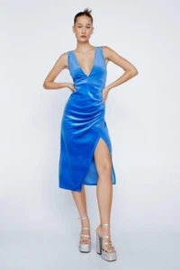 Plunge V Neck Velvet Midi Dress Nasty Gal Size S BNWT RRP: £39 - Picture 1 of 4
