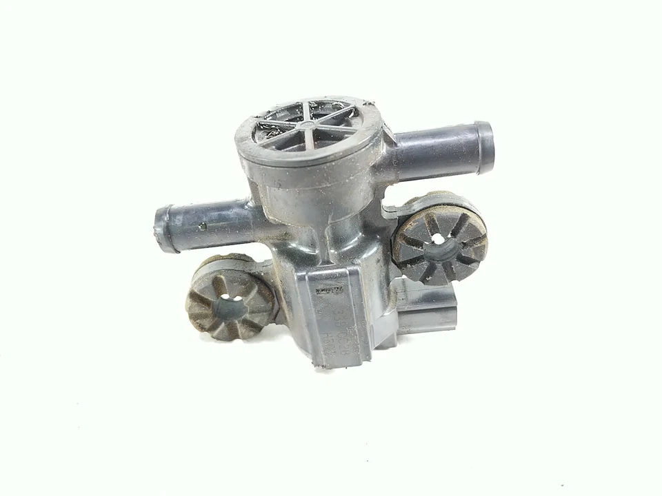 Solenoide interruptor válvula aire Honda CB500 X 13 Foto 1 de 4