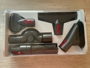 Dyson 5 teiliges Haushaltsreinigungsset Staubsaugeraufsätze Staubsauger Ersatzteile Zubehör - Bild 1 von 7