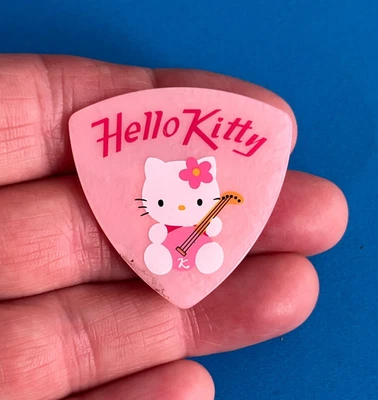SANRIO Hello Kitty FERNANDES Plástico Rosa Lágrima Guitarra Pick Foto 1 de 2