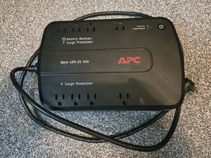 Unidad de alimentación ininterrumpida de 8 tomas de corriente UPS Back UPS ES550 BE550G APC - sin batería - Imagen 1 de 5