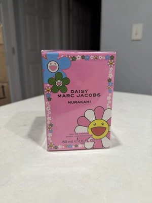 Marc Jobs Daisy Murakami Rosa Edición Limitada Eau De Parfum 1.6 OZ Perfume NUEVO Foto 1 de 4