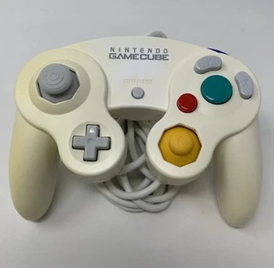 Nintendo GameCube Controller White DOL-003 Tested Authentic Original OEM Genuine - Picture 1 of 6
