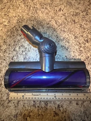 Сменная противоугонная вакуумная головка с прямым приводом Dyson 96748303 - Изображение 1 из 2