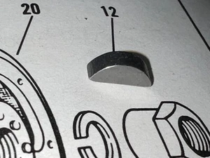 HARLEY AERMACCHI crankshaft  WOODRUFF KEY 11212P  SXT125 SX175 SS175 SX250 SS250 - Picture 1 of 3