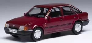 IXO Ford Escort MK 3 rojo oscuro metálico, escala 1:43 - Imagen 1 de 4
