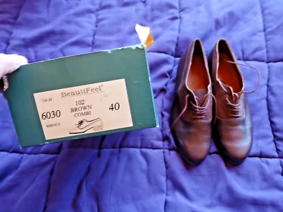 ZAPATOS DE CUERO CON CORDONES PARA DAMA BEAUTIFEEL NUEVOS EN CAJA Talla 9/40 ¡¡NUEVOS EN CAJA!!! Foto 1 de 4