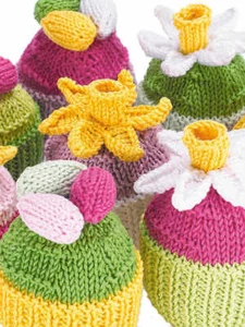 DK YARN LAMINATED KNITTING PATTERN EASTER EGGS SPRING DAFFODIL CUPCAKES - Picture 1 of 3