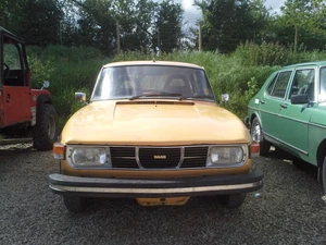 1976 Saab 99 GL 1 FORMER KEEPER FROM NEW** 84,000 MILES** 12 SERVICE STAMPS ** - Picture 1 of 10