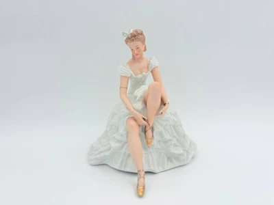 Wallendorf Porcelain Figurine Ballerina Model 1318/0 Germany Vintage 20th Cent. - Image 1 of 4