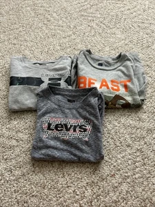 Under Armour/Levi’s/Gap Hemden Stck 3 Größe 4/5 - Bild 1 von 4