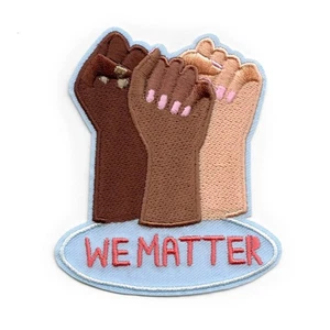 Feminist We Matter Patch Strong Independent Women bestickt Bügelbild - Bild 1 von 2