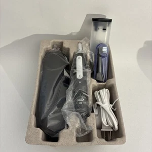 Oral-B iO Series 3 Limited Electric Toothbrush Black Open box - Picture 1 of 2