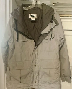 REI Men’s Gray Hooded Winter Parka 3MThinsulate Medium M - Picture 1 of 7
