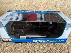 Maisto Special Edition 1/18 Diecast 2021 Ford Bronco Wildtrak Dark Blue 31456 - Picture 1 of 5