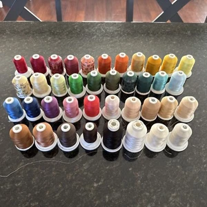 Mixed Lot of 39 Robinson Anton & Sulky Embroidery Thread Spools - Rayon Some New - Picture 1 of 10