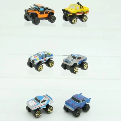 Micro Machines Micromachines GIG Galoob Lotto 18 Jeep Fuoristrada rialzati - Immagine 1 di 3