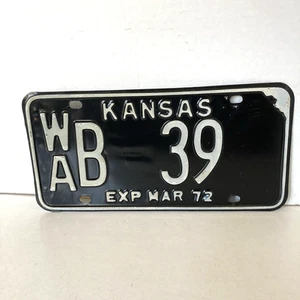 1972 Kansas License Plate B 39 Wallace County WA Collector Man Cave Garage - Picture 1 of 3