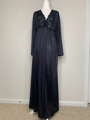 Gilead Sleepwear Night Gown Lace Scalloped Trim Slip Medium Long Sleeve BNC3 - Image 1 of 4