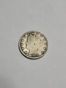 1910 Liberty "V" Nickel 5 Cents - Picture 1 of 2
