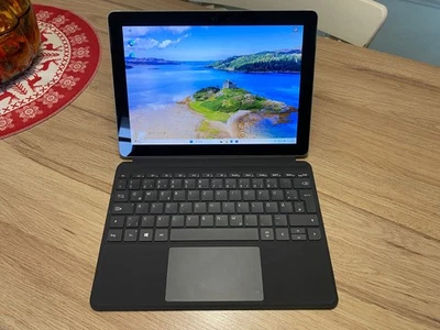 Microsoft Surface Go - Pentium  4415Y / 8GB RAM / 128GB SSD / Zustand  & Akku TO - Bild 1 von 4