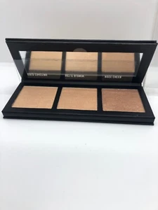 MAC M·A·C PALETA DE BRILLO HIPER REAL GET IT GLOWIN' RESALTADOR Auténtico. - Imagen 1 de 5