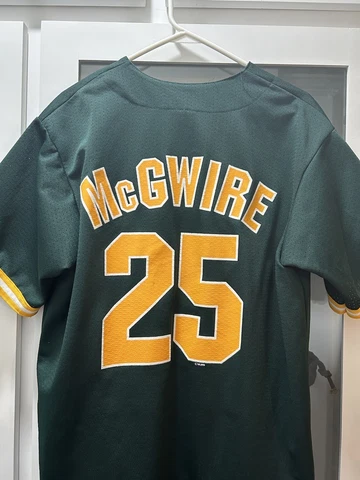 Majestic Green Mark McGwire Oakland Athletics Jersey Size Adult Large Cover