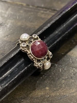 Vintage~SI India Sterling Silver Faceted Ruby,Pearl & CZ Dot Design Ring~Sz9~8g Foto 1 de 4