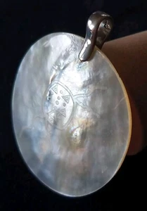 Schöner großer Perlmutt Anhänger mit 925 Silber Öse zartes Design Konvex - Bild 1 von 11