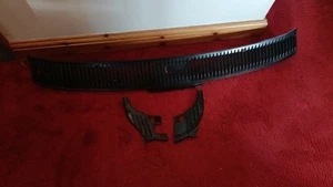 Panel de desplazamiento Ford Sierra Mk1 Xr4i Cosworth 83BGA02228DA RHD - Imagen 1 de 12