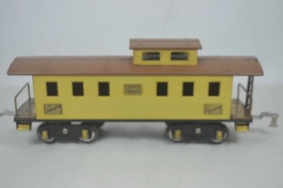 AMERICAN FLYER STANDARD GAUGE BROWN AND YELLOW # 4011 CABOOSE, EXCELLENT - Image 1 of 4