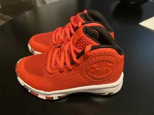 Under Armour Jet 2019 Redorange Shoes Sneakers Sz 11 kids Great NEW Condition - Picture 1 of 6