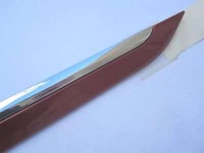 OEM 06-11 Cadillac DTS Passenger Right RH Front Door Trim Molding Crystal Claret Foto 1 de 4