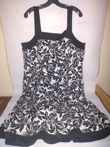 R&K Originals Sundress Women's Size 20W Black and White with Roses  - Picture 1 of 15